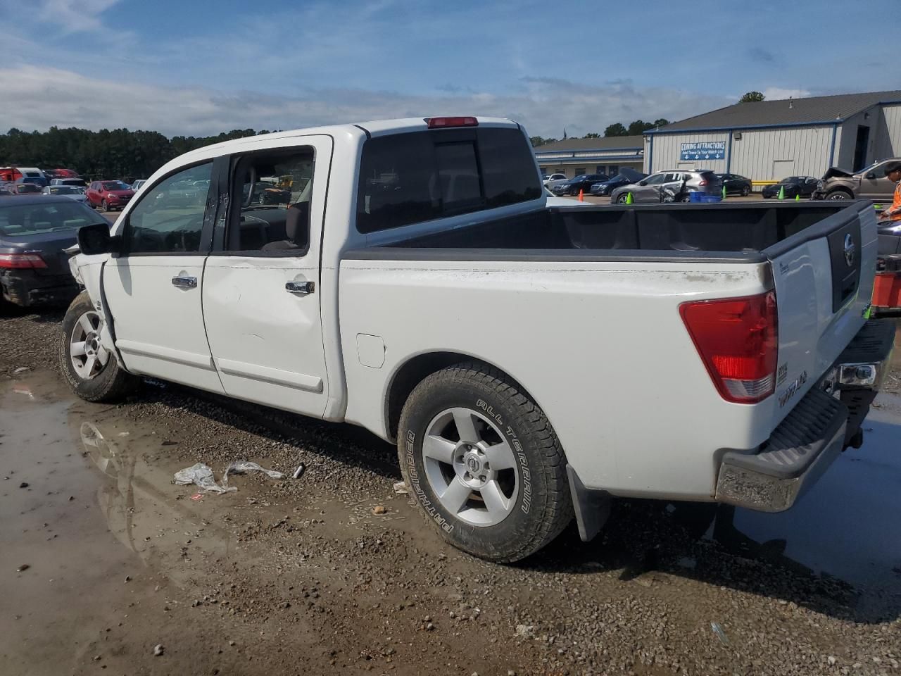 2004 Nissan Titan xe