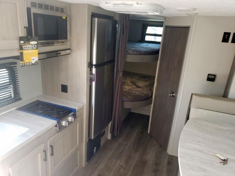 2025 Coachmen Catalina