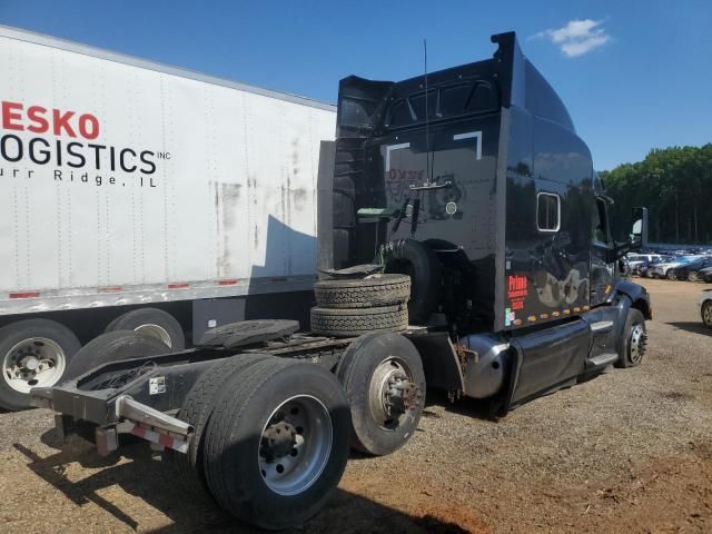 2017 Peterbilt 579