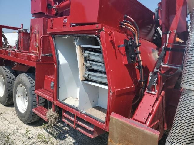 2023 International HV607 Bucket Truck