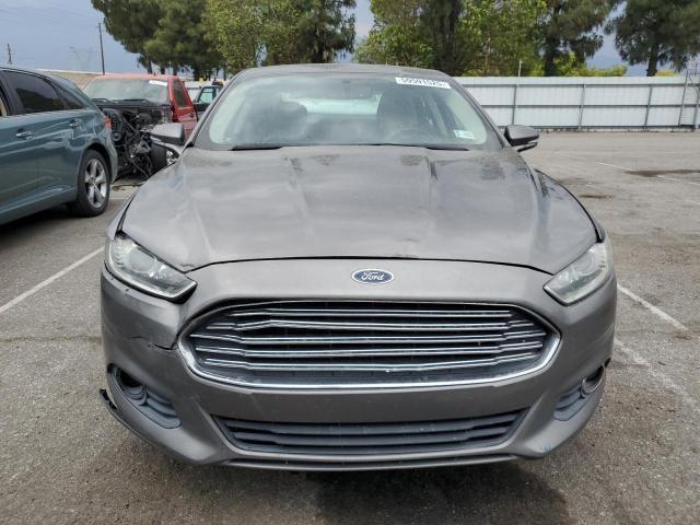 2013 Ford Fusion se Hybrid