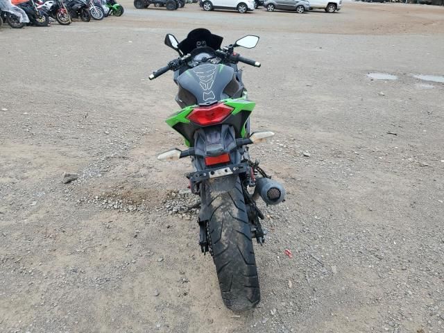 2016 Kawasaki EX300 B