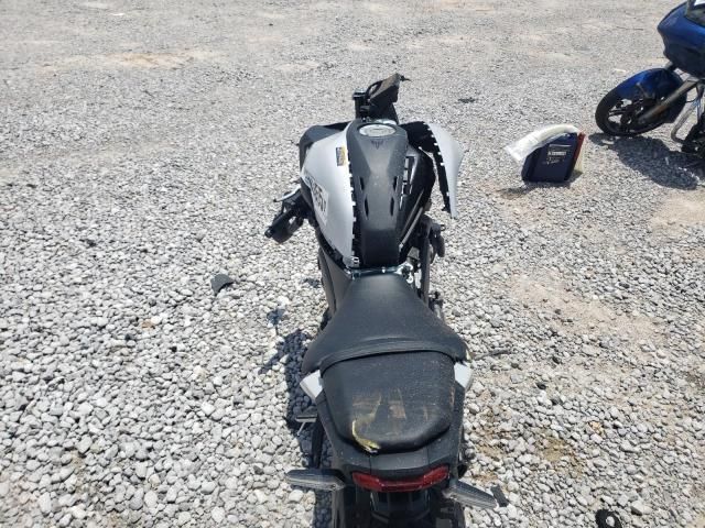 2025 Yamaha MTN690
