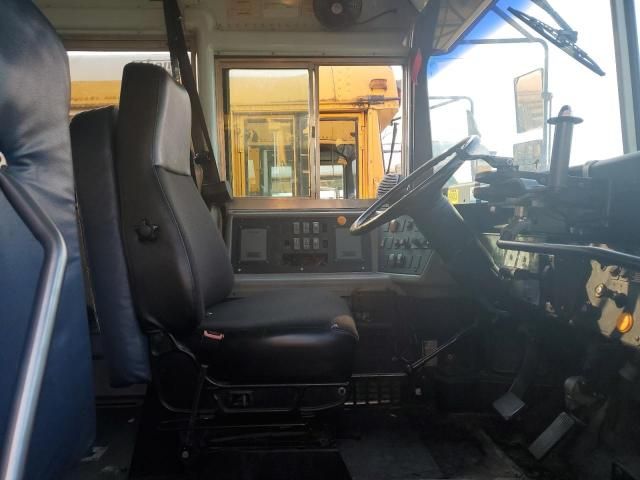 2000 International 3000 3800