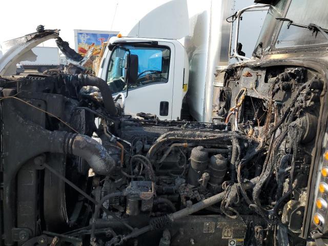 2023 Peterbilt 389 Semi Truck