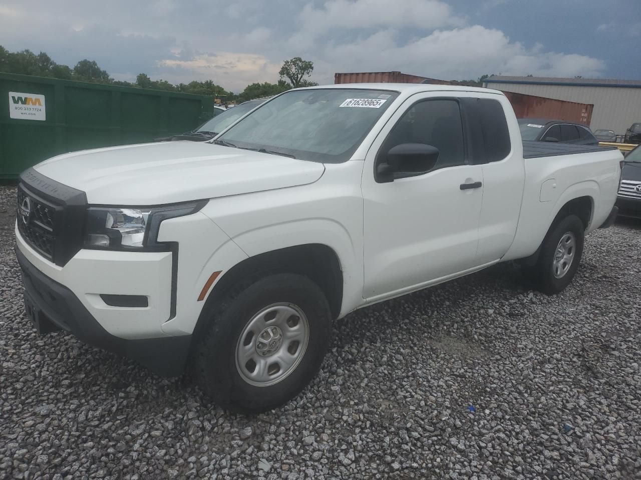 2023 Nissan Frontier s