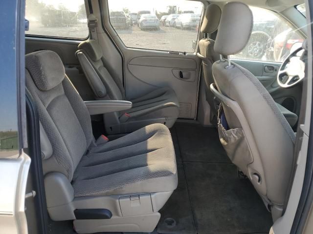 2005 Chrysler Town & Country Touring