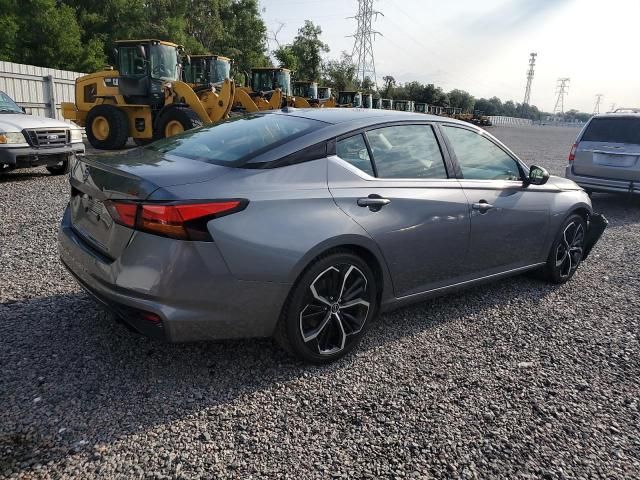 2023 Nissan Altima SR