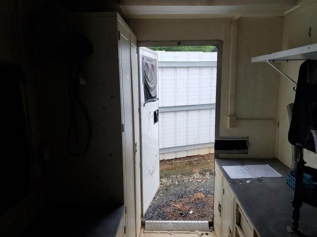 2000 Pelsue UE Fiber Optic Splicing Trailer