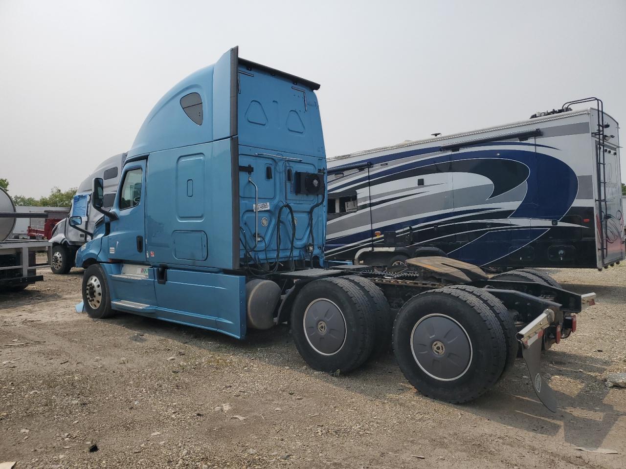 2020 Freigliner 2020 Freightliner Cascadia 126 Semi Truck