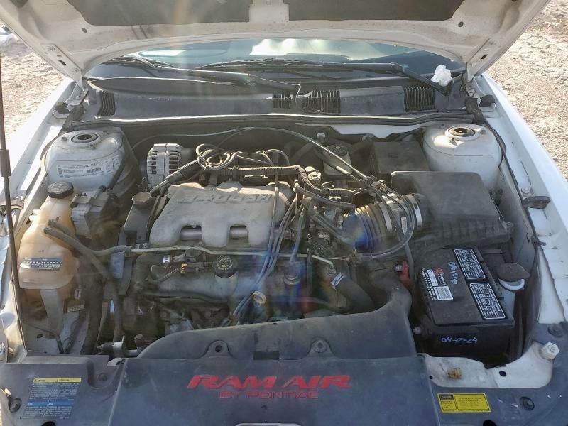 2001 Pontiac Grand AM GT1