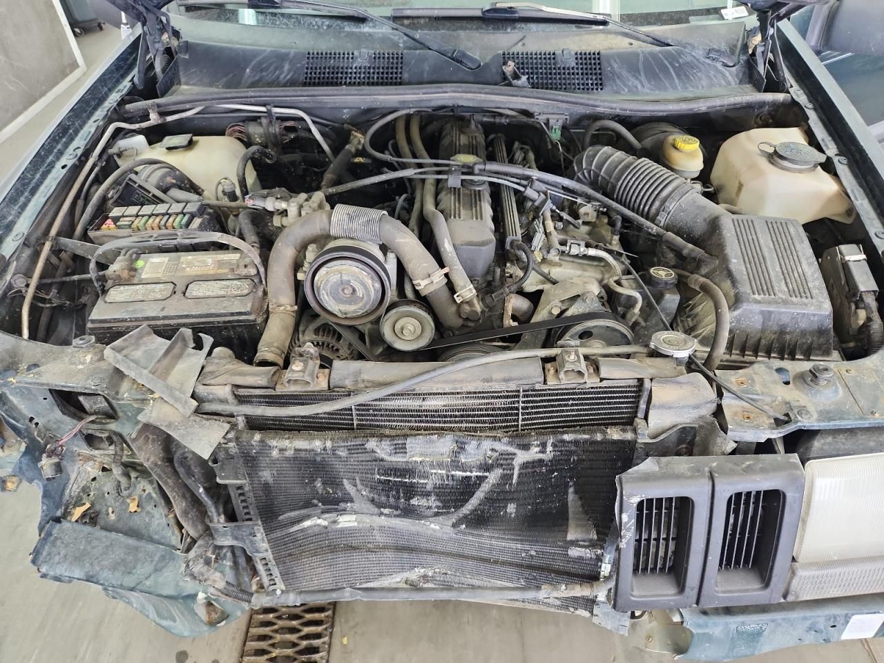 1995 Jeep Grand Cherokee Laredo