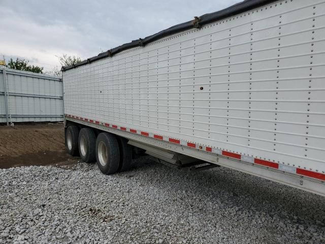 2025 Wilson DWH-750 Grain Trailer