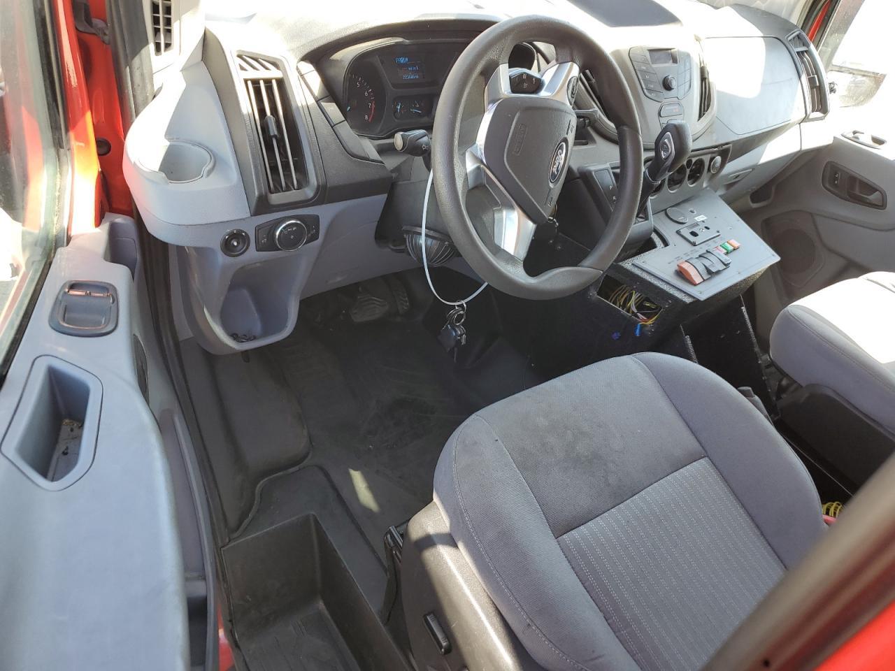 2018 Ford Transit T-250