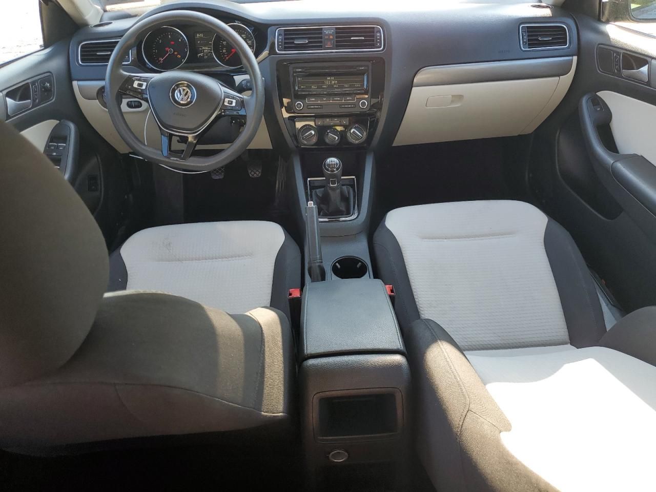 2015 Volkswagen Jetta tdi