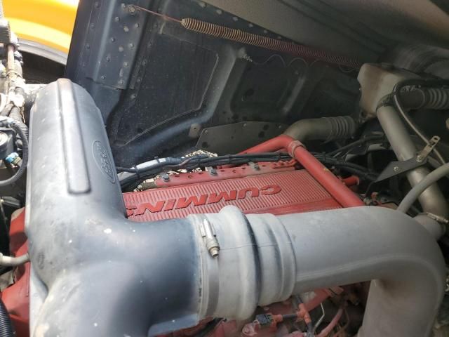 2020 Peterbilt Tractor 389 Semi Truck
