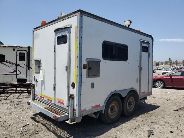 1998 B&W Trailer