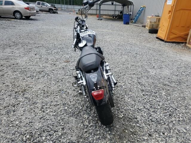 2014 Harley-Davidson XL1200 C