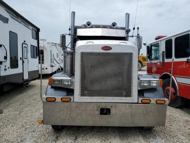 1993 Peterbilt 379 Semi Truck