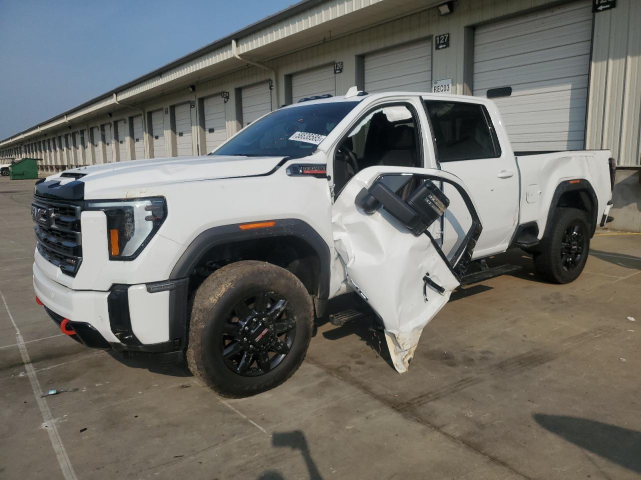 2025 GMC Sierra K2500 AT4