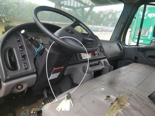 2013 Freightliner M2 106 Medium Duty