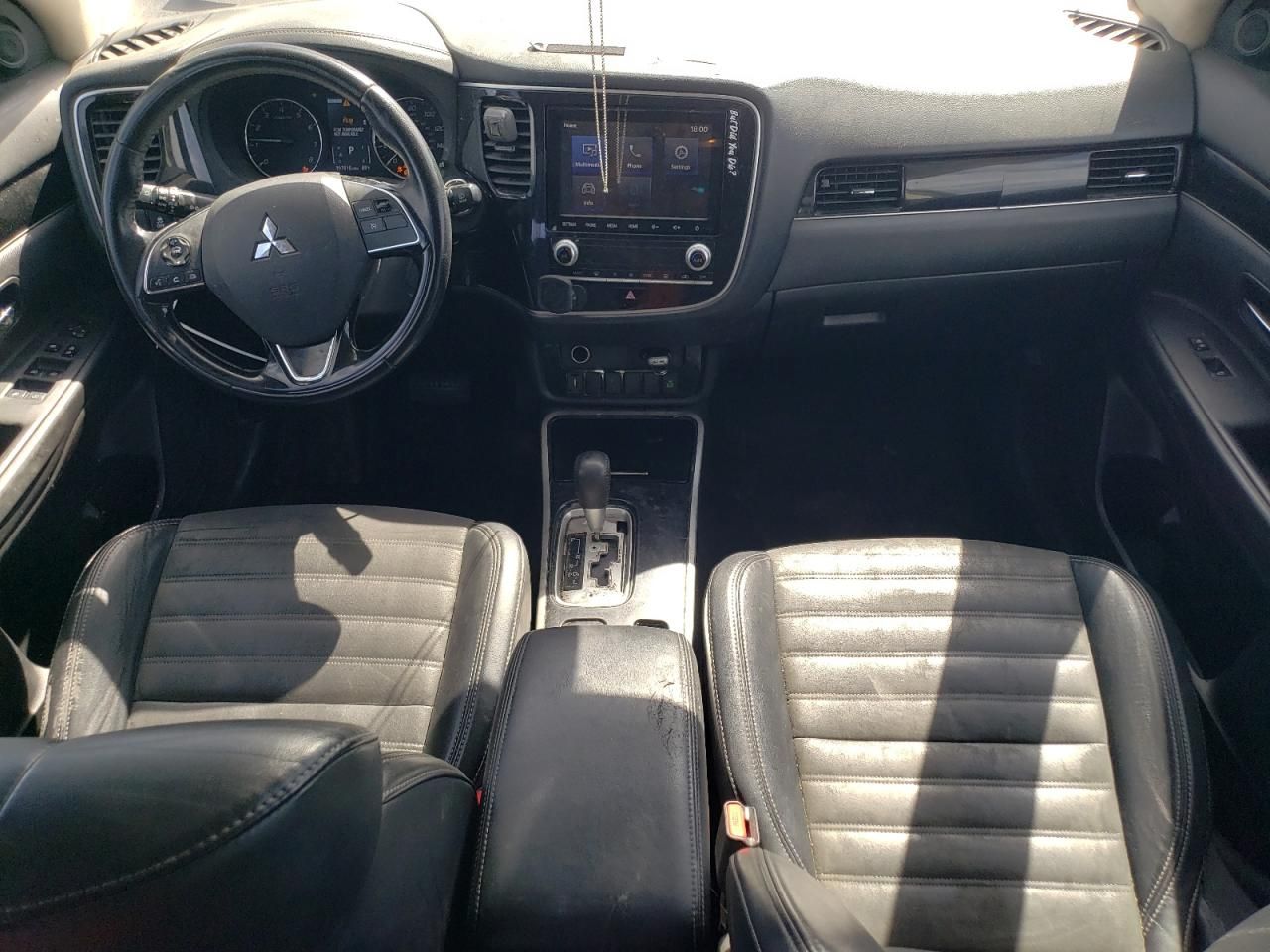 2020 Mitsubishi Outlander se