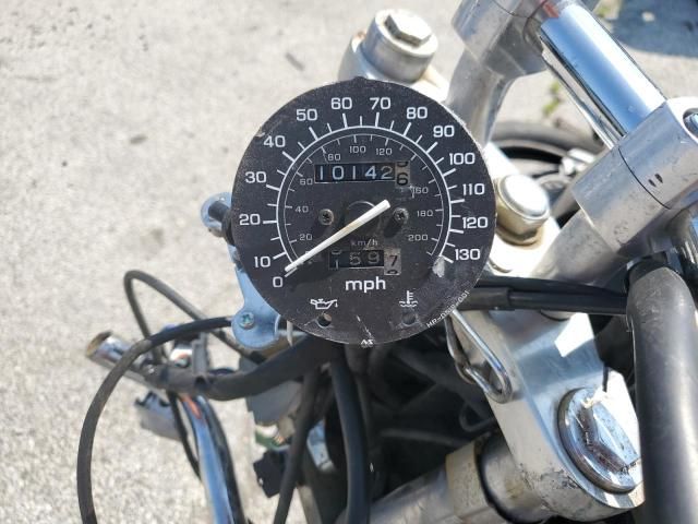2001 Honda VT1100 C