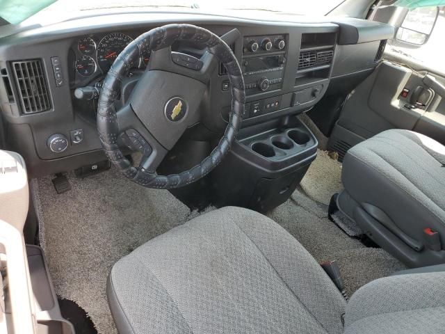 2020 Chevrolet Express G2500