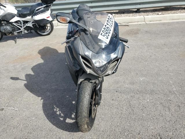 2013 Suzuki GSX-R1000