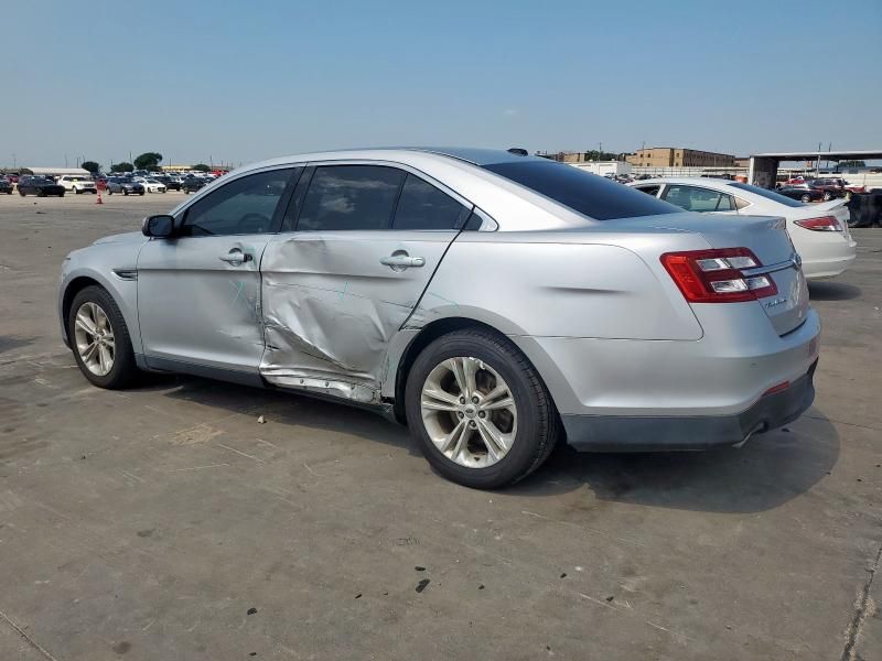 2013 Ford Taurus SEL