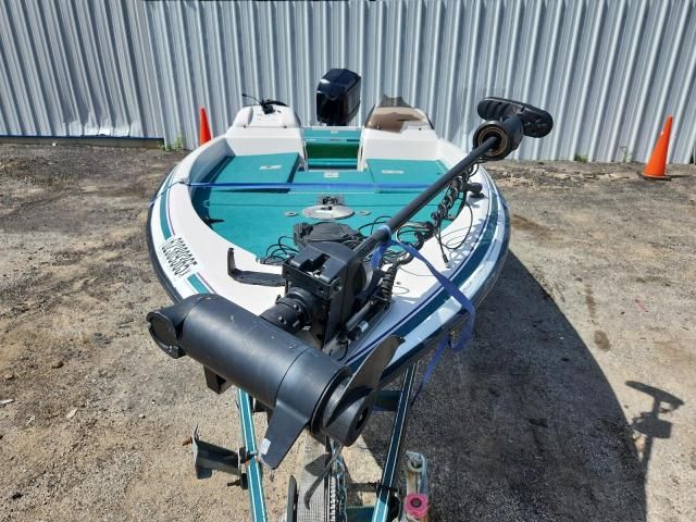 1996 Cajun Boats/mastercrafter Boat