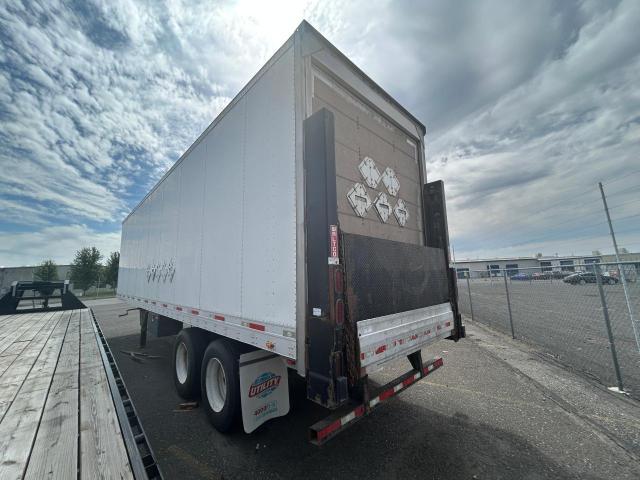 2011 Utility Semi Trailer