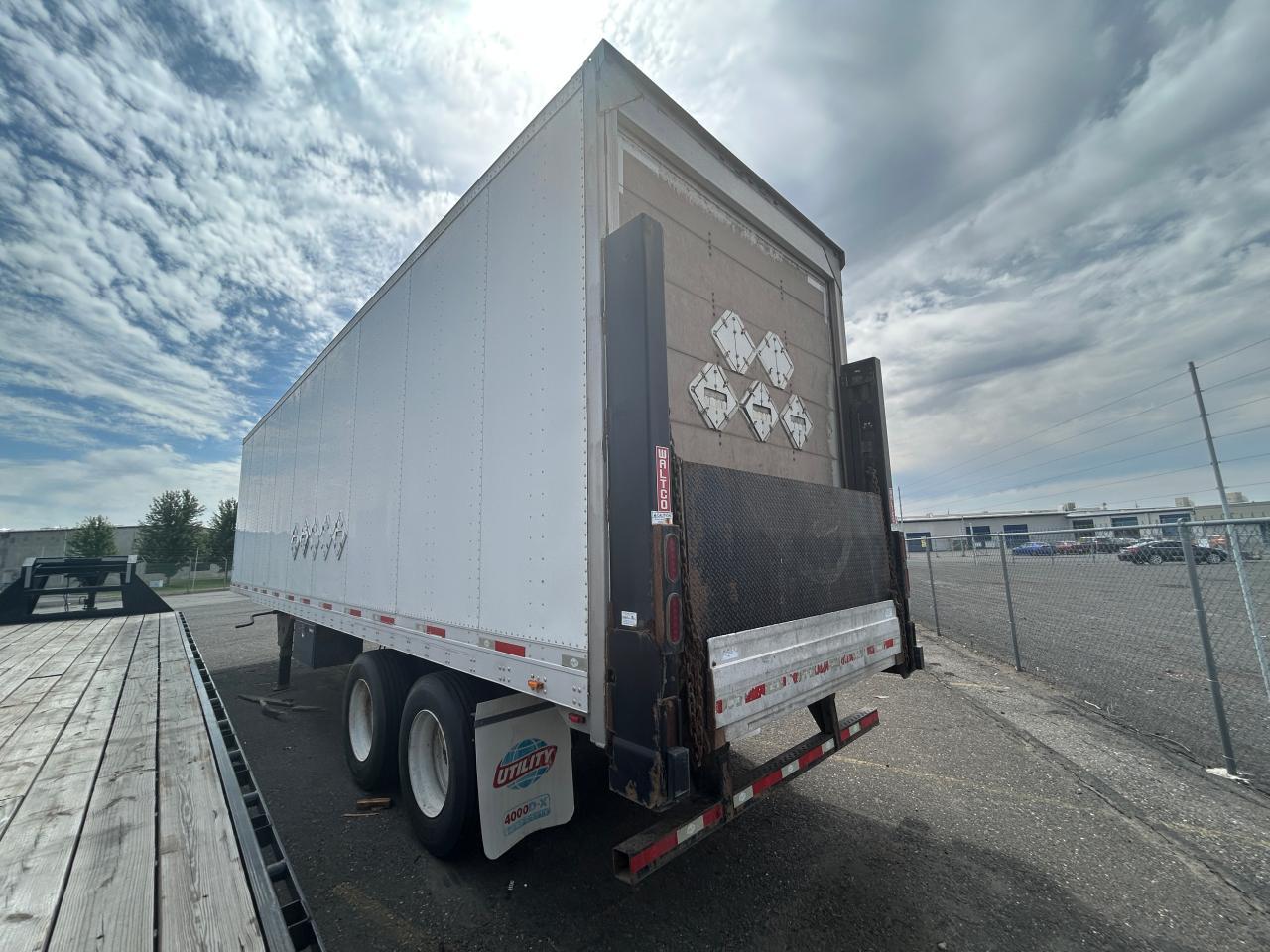 2011 Utility Semi Trailer