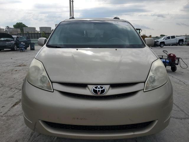 2010 Toyota Sienna xle