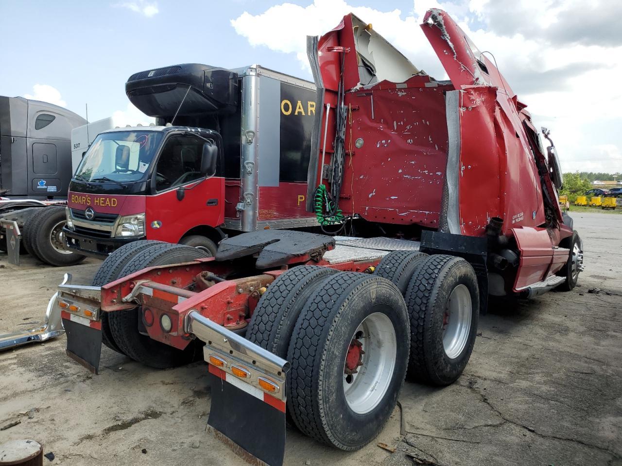 2001 Freightliner Century Class 120 Semi Truck
