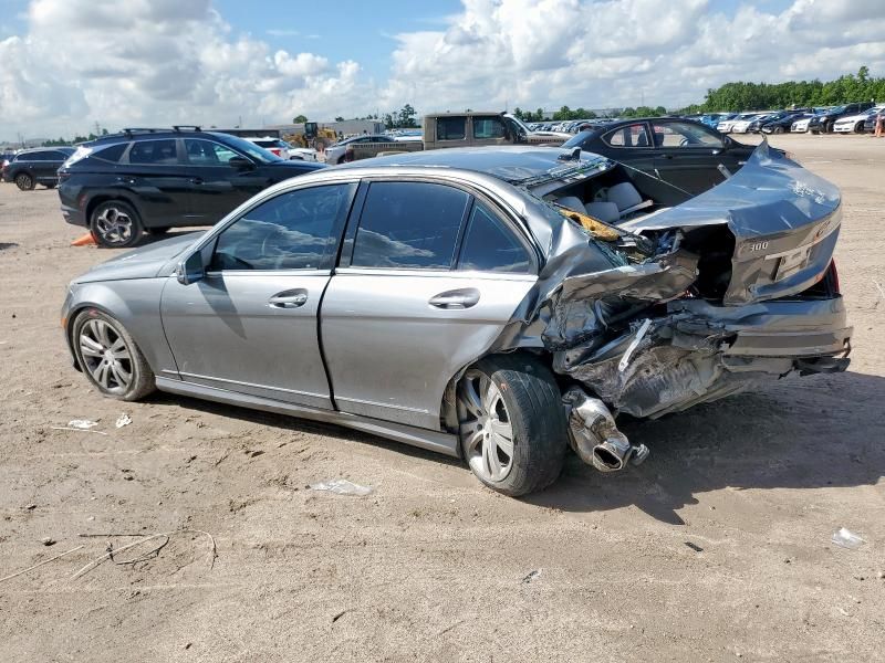 2011 Mercedes-Benz C300