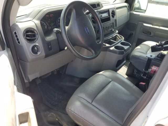 2010 Ford Econoline E250 Van