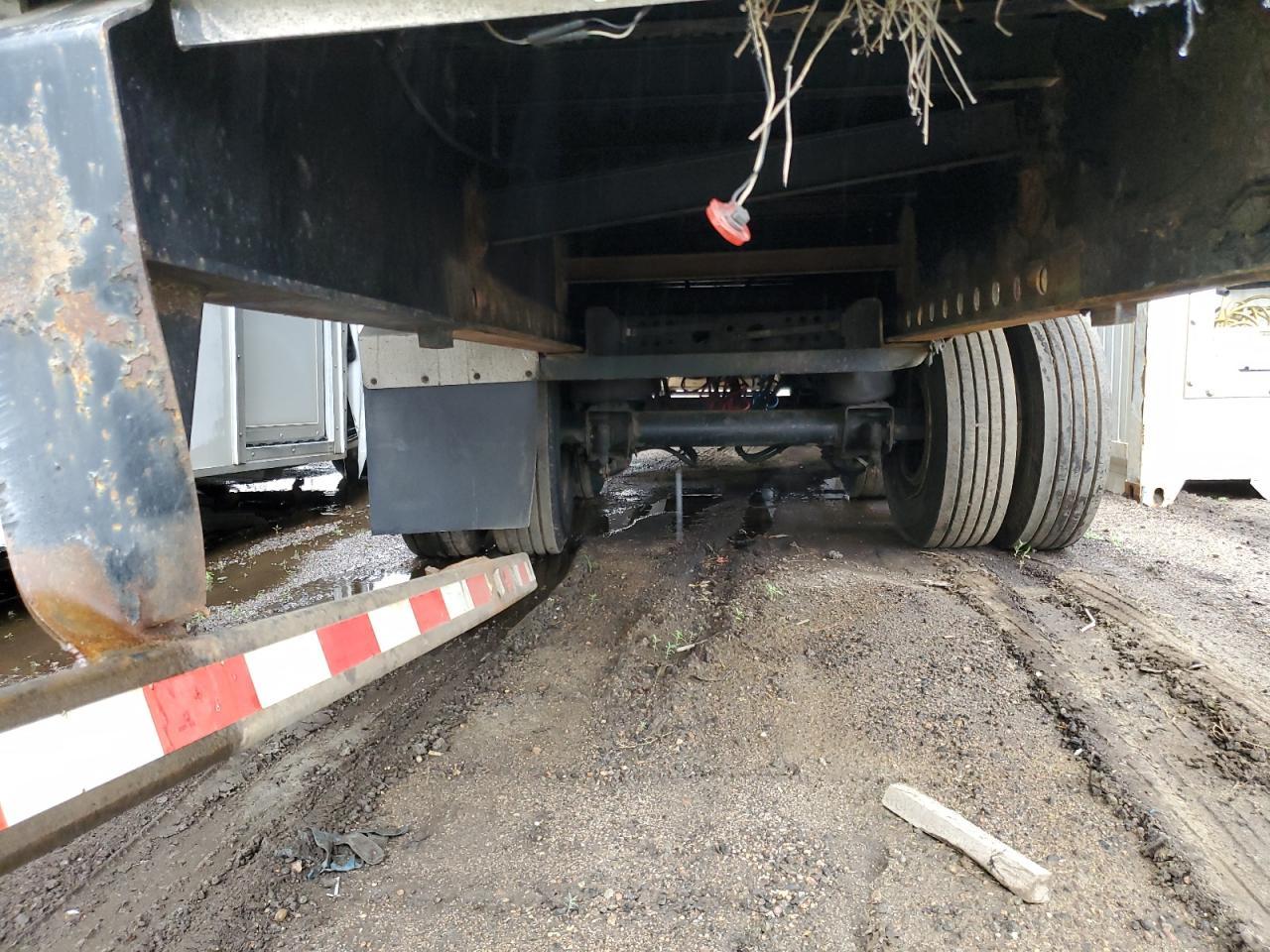 2016 Transcraft Side Curtain Trailer