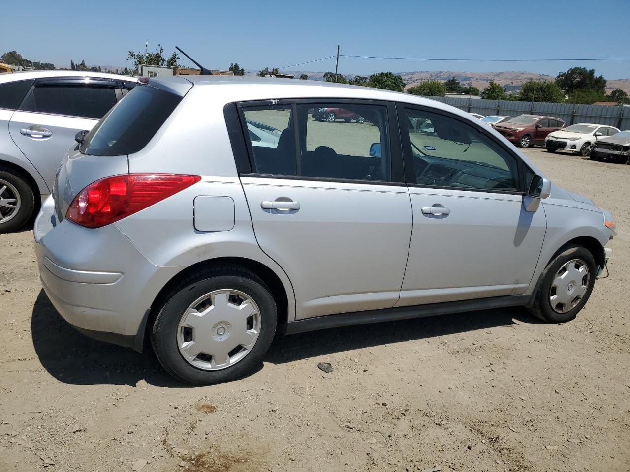 2008 Nissan Versa s