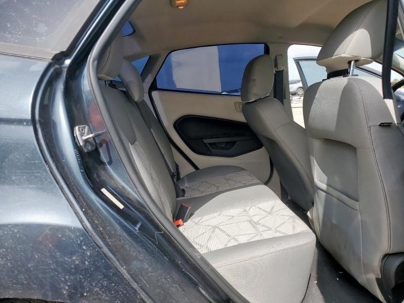 2011 Ford Fiesta SE
