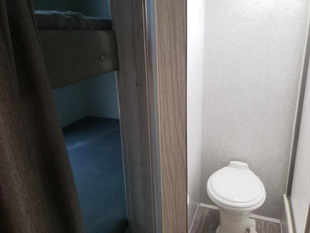 2022 Foresriver Silver Lake Towable