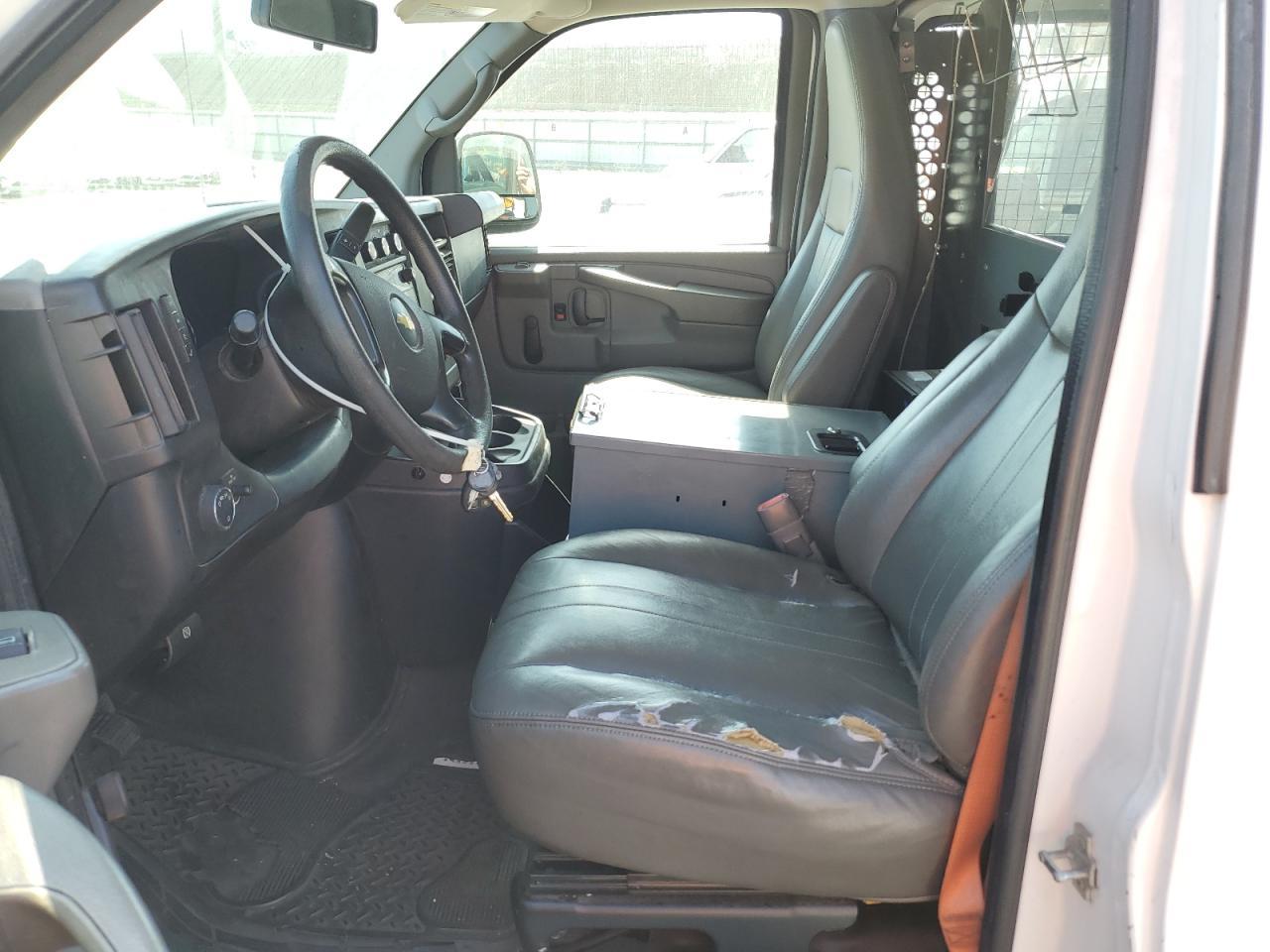 2013 Chev Express G2500