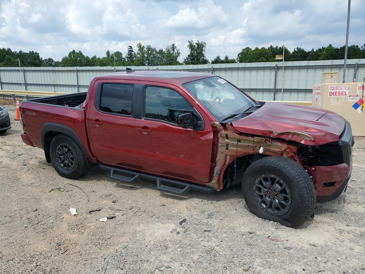 2024 Nissan Frontier s