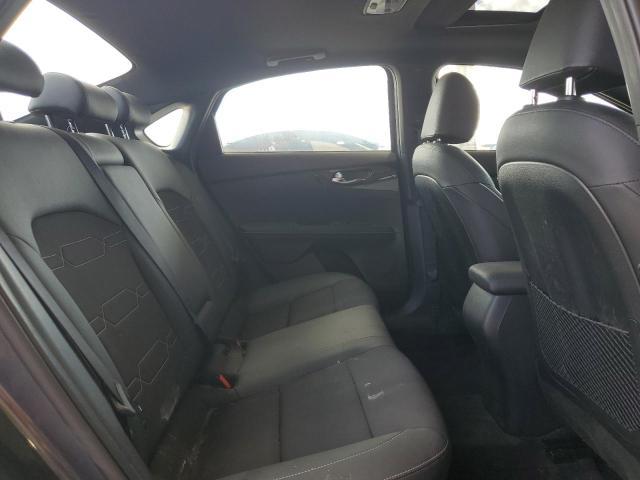 2024 KIA Forte GT Line