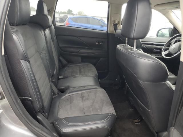 2020 Mitsubishi Outlander se