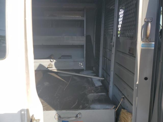2017 Chevrolet Express G2500