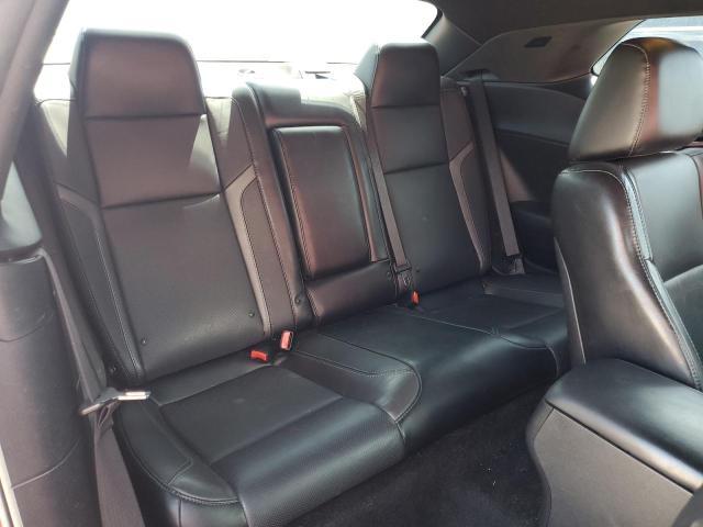 2015 Dodge Challenger sxt Plus