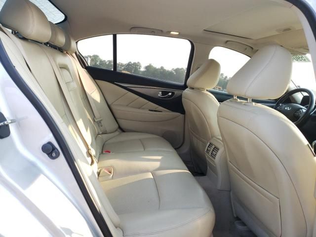 2015 Infiniti Q50 Base