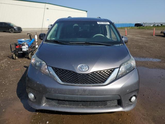 2011 Toyota Sienna Sport