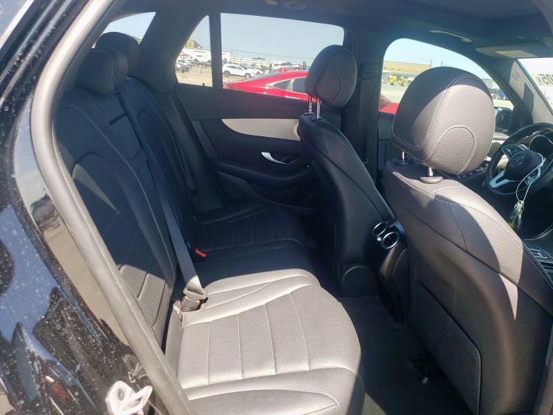 2022 Mercedes-Benz GLC 300 4matic